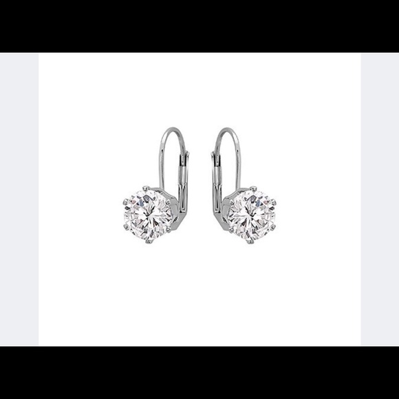 Swarovski Crystals in Silver tone Earrings NWT - Picture 2 of 3